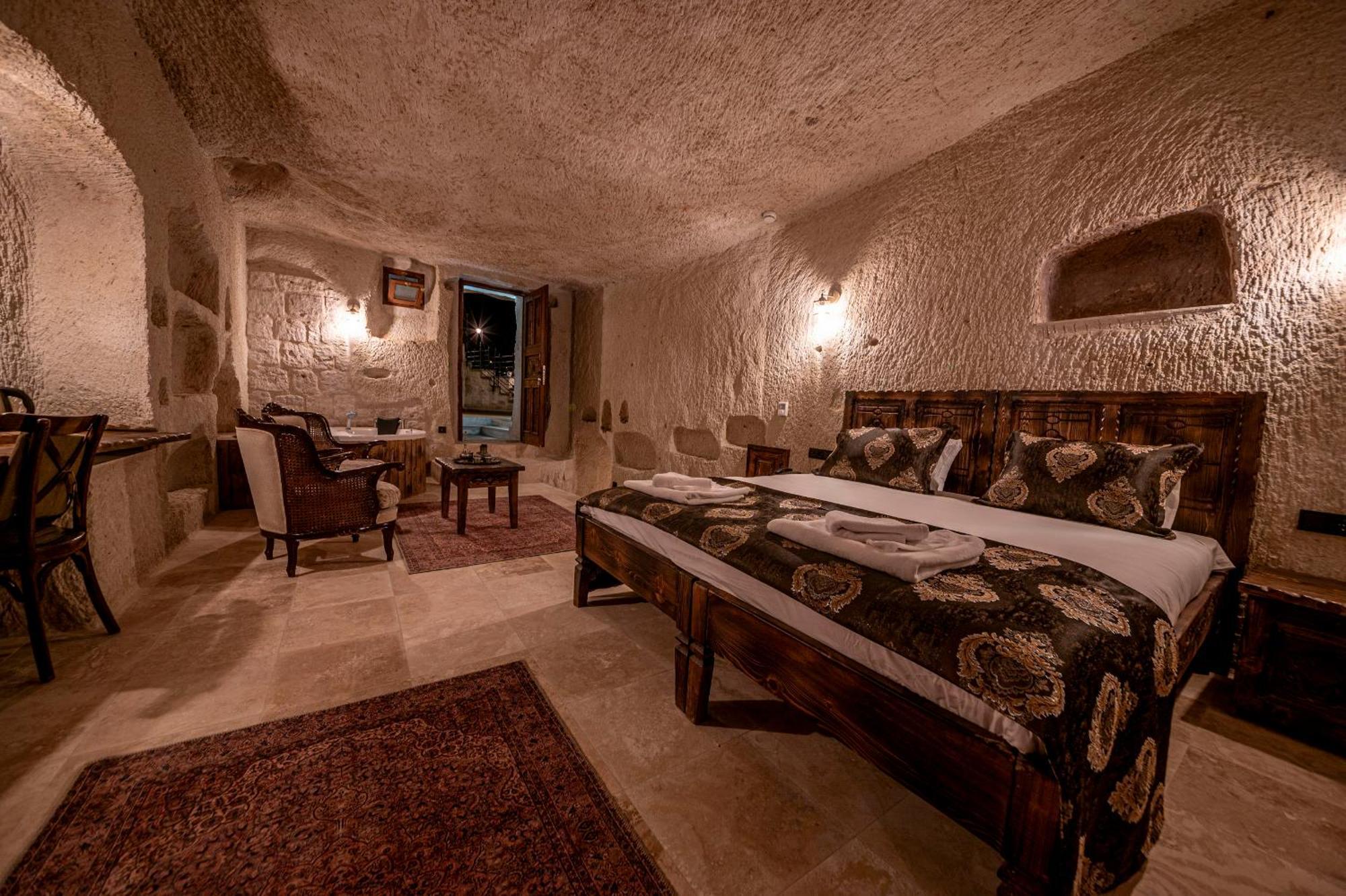 Capp Royal Cave Hotel Ürgüp Exterior foto